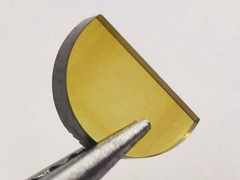 Geel monokristallijn diamantplaat HPHT CVD Diamant Voor diamantgereedschap