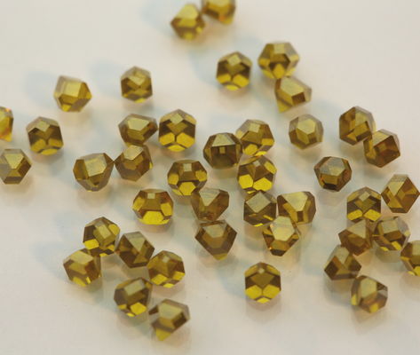 Jaune industriel HPHT Diamants cultivés en laboratoire Diamants monocristallins de grande taille