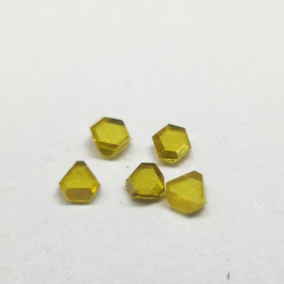 Cristaux uniques HPHT Diamants en laboratoire mono synthétique