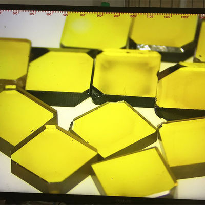 Gelber Monokristalliner Diamant Quadrat HPHT CVD Diamant Für Diamantwerkzeuge