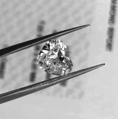 1.56CT VG Coupe en forme de cœur Diamant cultivé en laboratoire HPHT VVS1 D Couleur Diamant