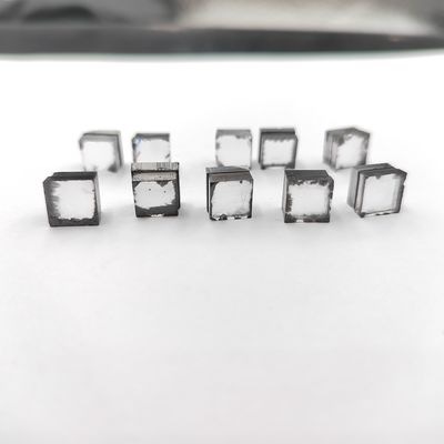 cvd diamants bruts de laboratoire Diamants cultivés DEF couleur VVS1-VS2 clarté pour la robe de laboratoire